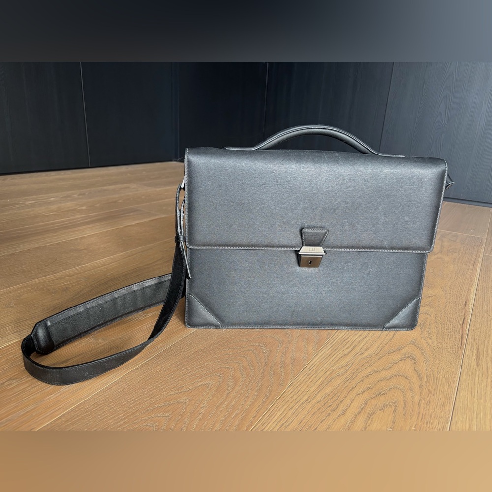 Elegant Black Leather Men's Briefcase